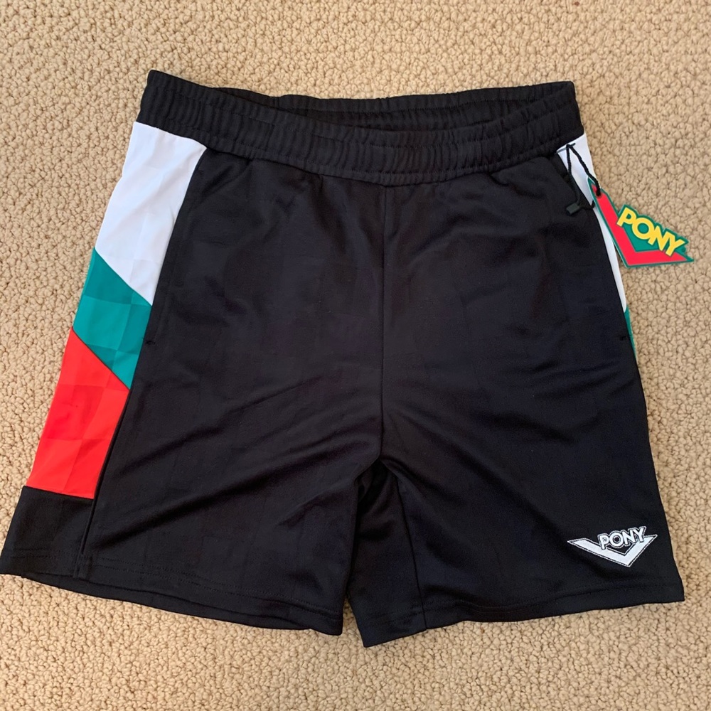 Men’s basketball style shorts